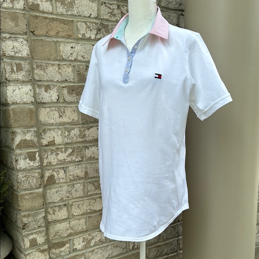 Like New Tommy Hilfiger Cotton Polo with Preppy Seersucker Fabric - Picture 2 of 12